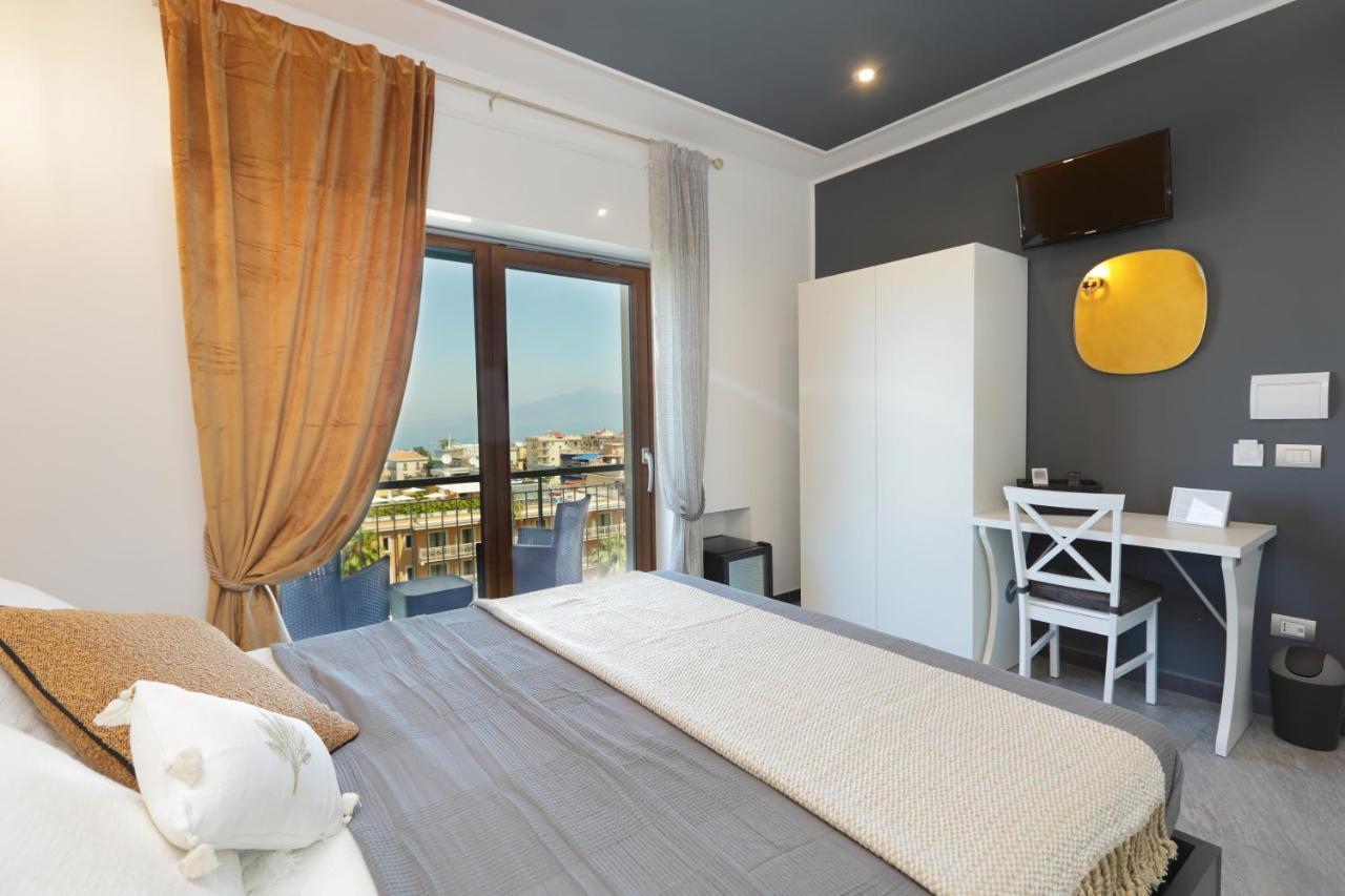 Couette-café Luxe Sur Sorrente